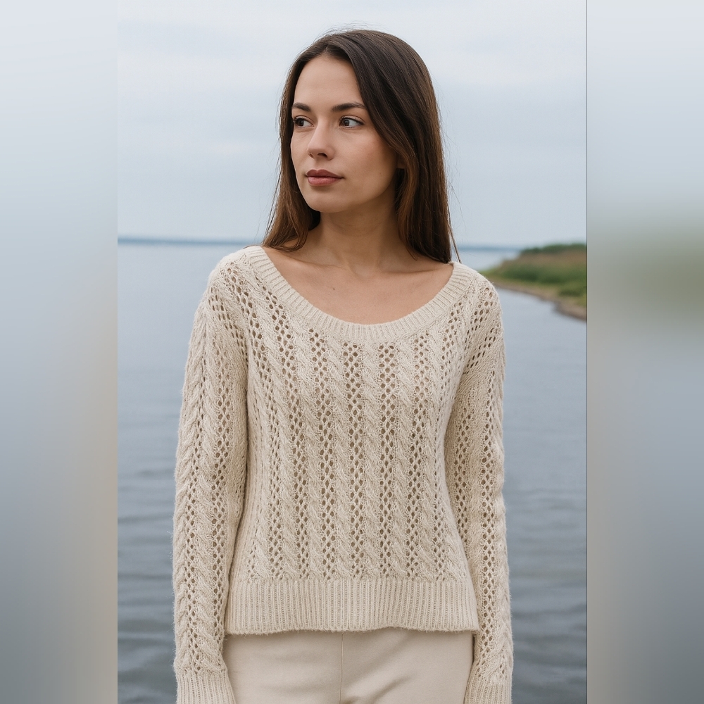 Cream Knit Wool Metallic Gold Christmas Holiday Sweater (#1,347)(C)